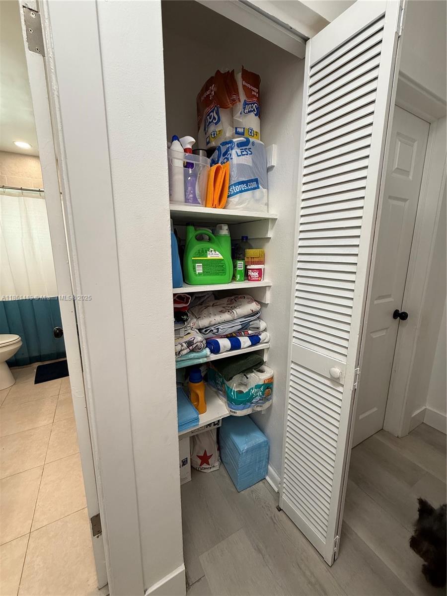 MYRTLE GROVE 1ST ADDN - Residential