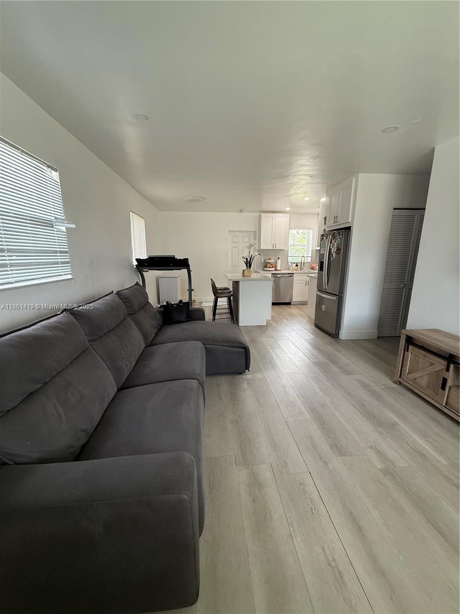 MYRTLE GROVE 1ST ADDN - Residential