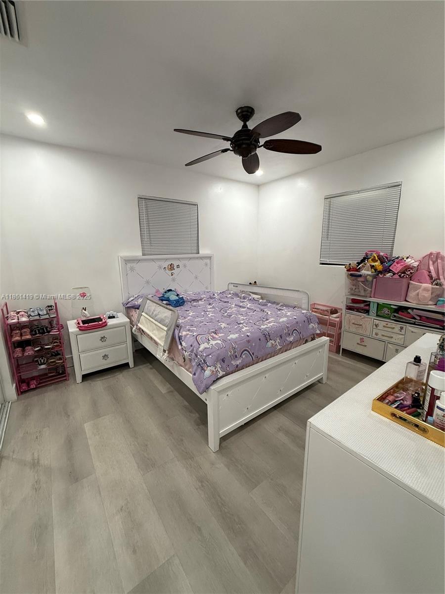 MYRTLE GROVE 1ST ADDN - Residential