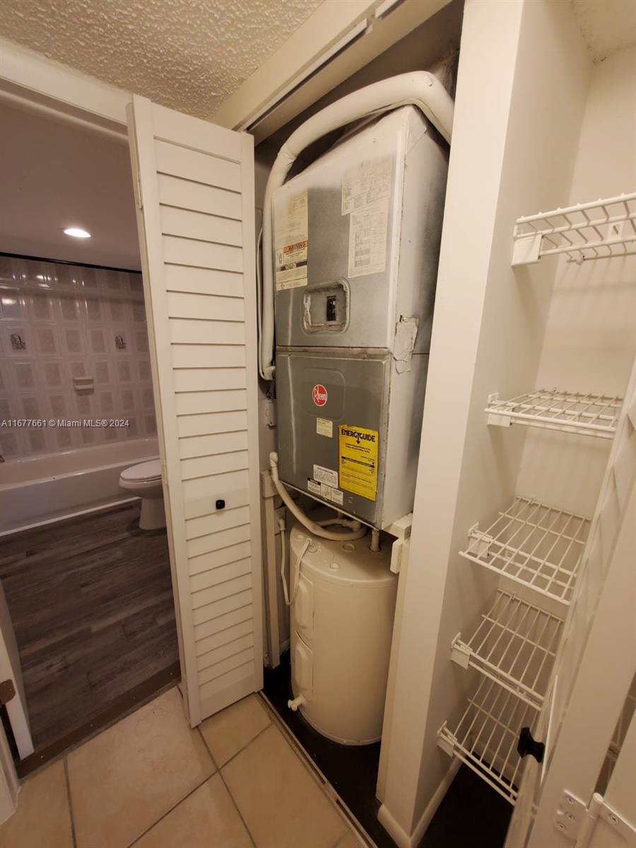 NEWPORT AT LAUDERHILL CON - Residential