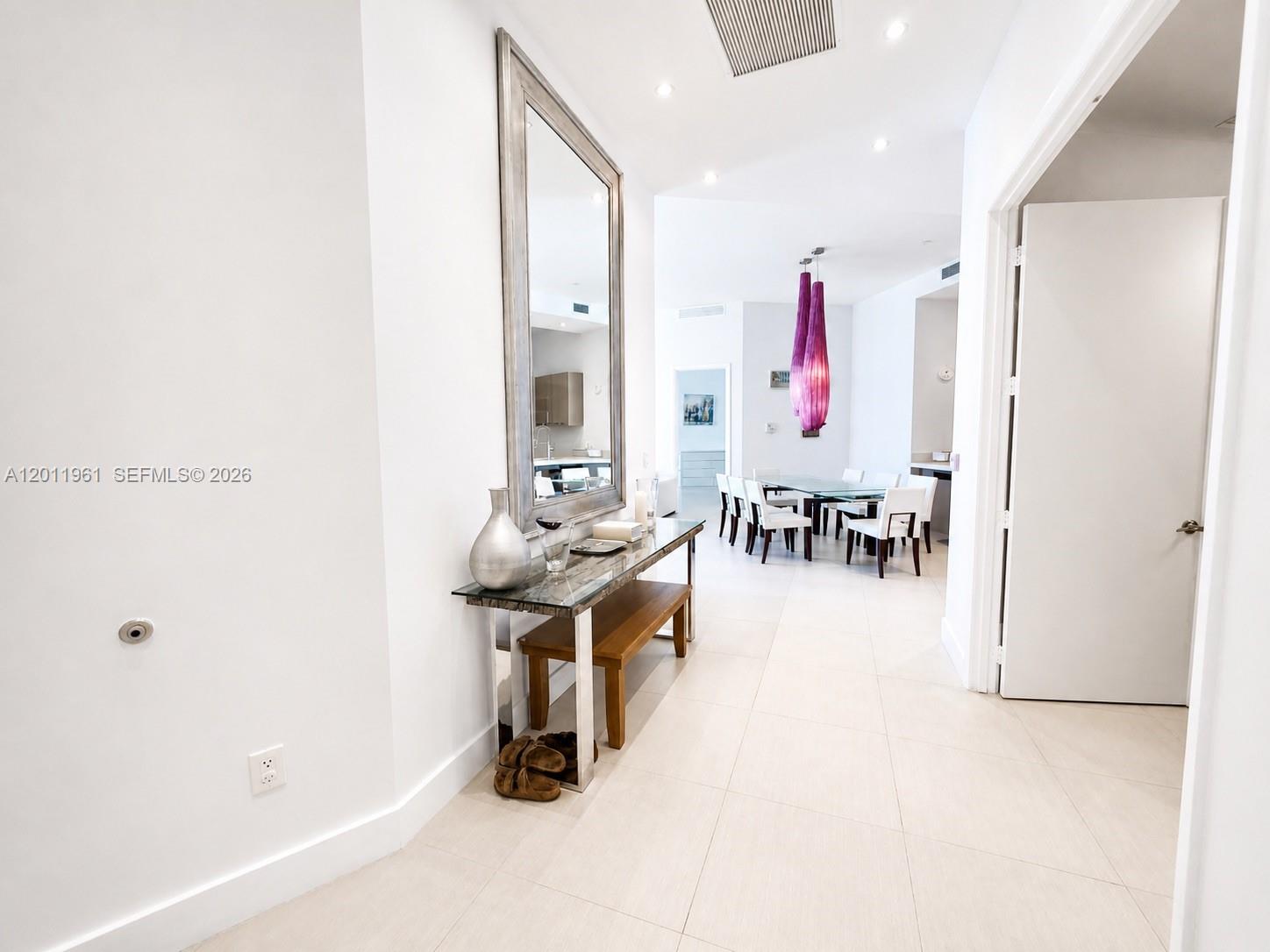 15901 Collins Ave 4303