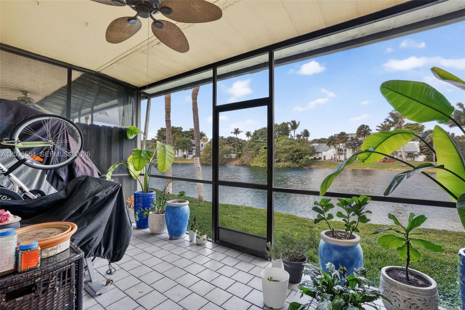 CENTRE COURT CONDO - Residential