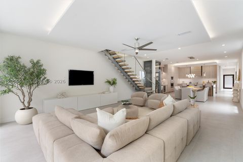 Tiny photo for 1418 NE 6th St, Fort Lauderdale, FL 33304 (MLS # A12055694)