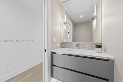 Tiny photo for 1418 NE 6th St, Fort Lauderdale, FL 33304 (MLS # A12055694)
