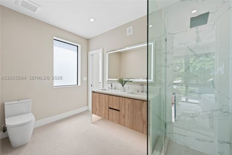 Tiny photo for 1418 NE 6th St, Fort Lauderdale, FL 33304 (MLS # A12055694)