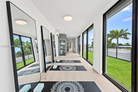 Tiny photo for 1418 NE 6th St, Fort Lauderdale, FL 33304 (MLS # A12055694)