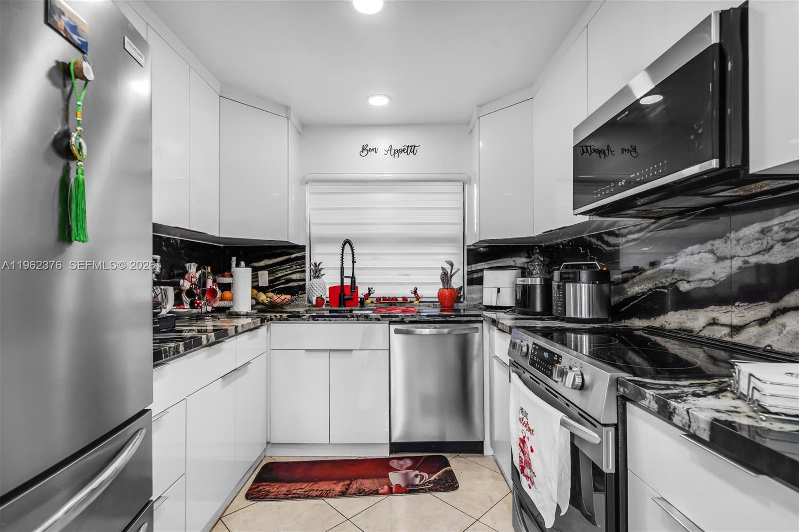 VILLA HOMES AT THE MOORS - Residential