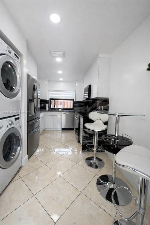 Photo of 6012 NW 172nd Terr Cir, Hialeah, FL 33015 (MLS # A11962376)