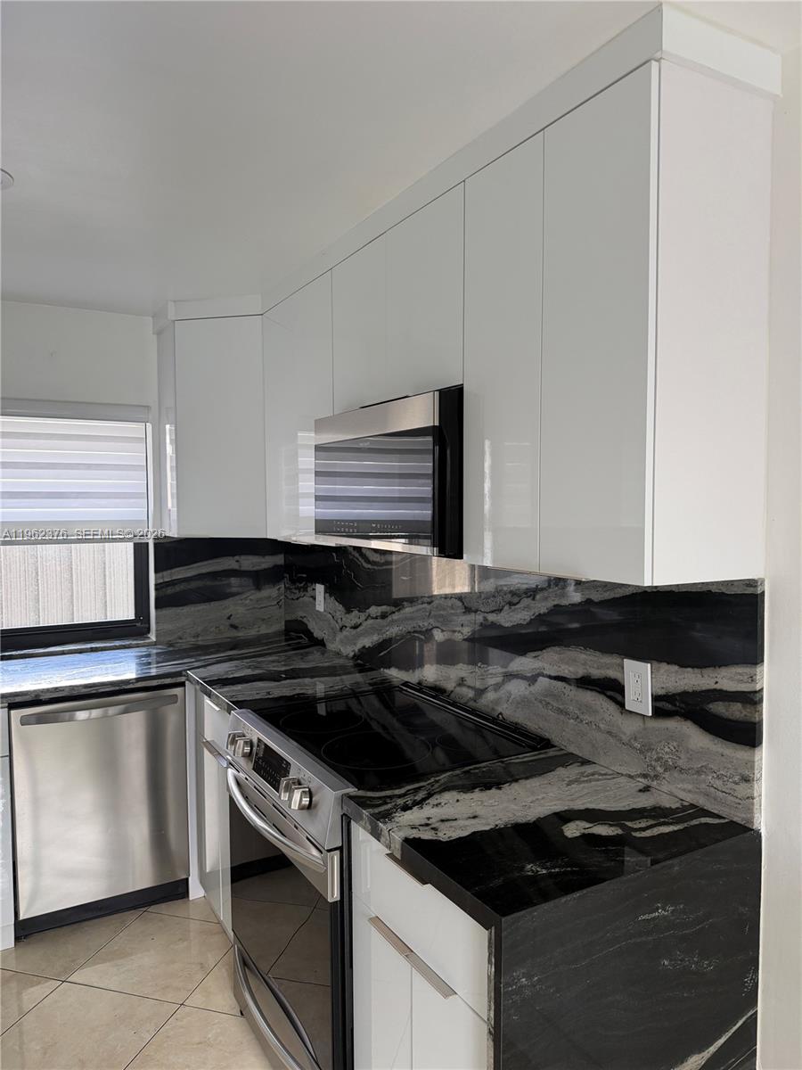VILLA HOMES AT THE MOORS - Residential