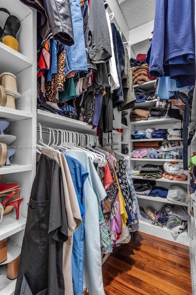 VILLA HOMES AT THE MOORS - Residential