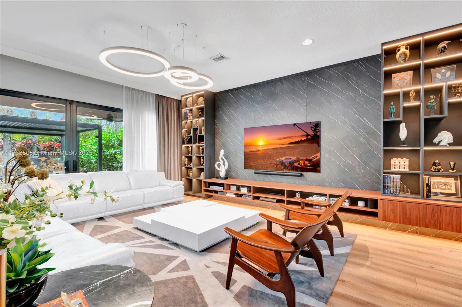 8608 Torrey Isles Ter