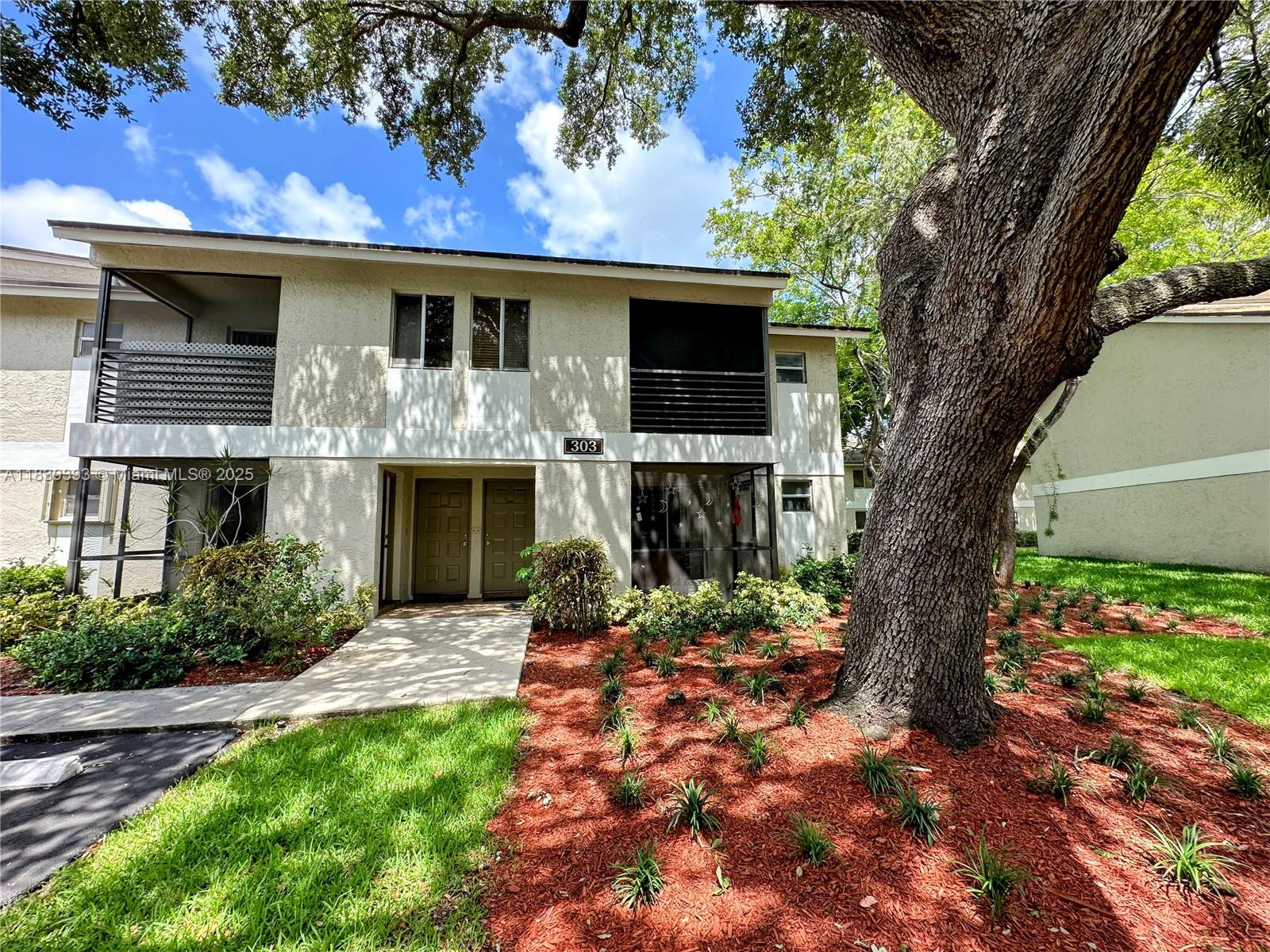 Welcome to 303 Gardens Dr, Unit 105 – a bright and spacious one-bedroom condo offering a fantastic opportunity for comfortable living. This well-maintained unit features a walk-in closet, a large bathroom, and a fully functional kitchen, perfect for everyday living. Enjoy peaceful, scenic views right from your windows. The community provides a range of excellent amenities, including a pool, gym, basketball court, tennis court, and racquetball court. With plenty of guest parking available, convenience is key. Ideally located with easy access to major roads, this home combines comfort and accessibility. Don’t miss your chance – schedule a showing today! Water and sewer is not included in the rent. Tenant is responsible for water and sewer.