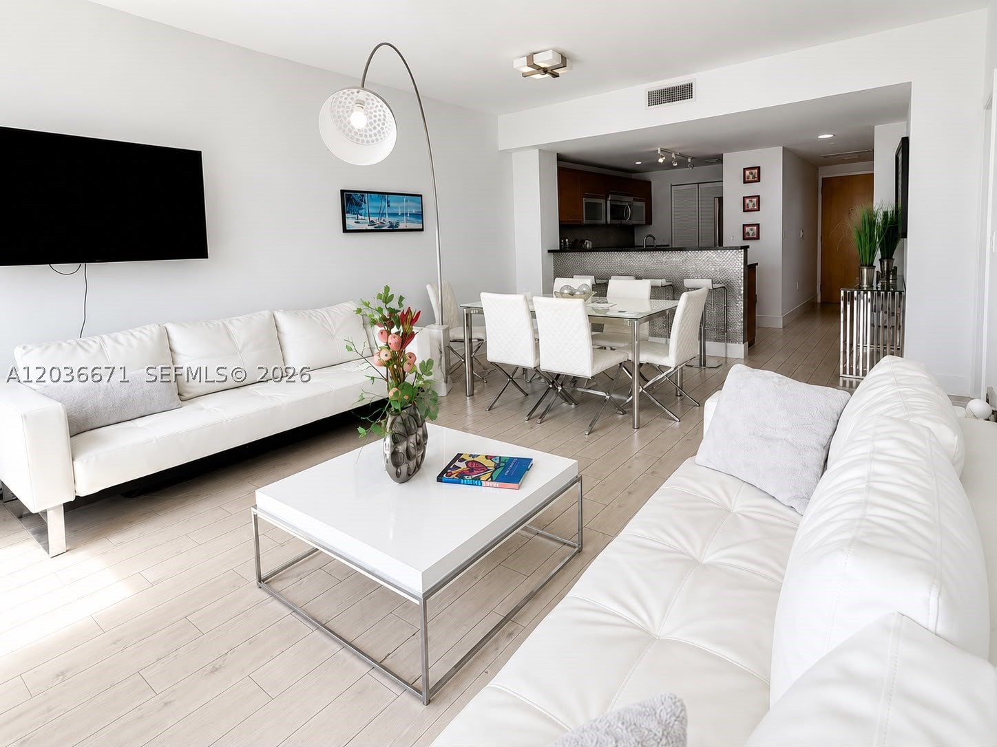 253 NE 2nd St 3004