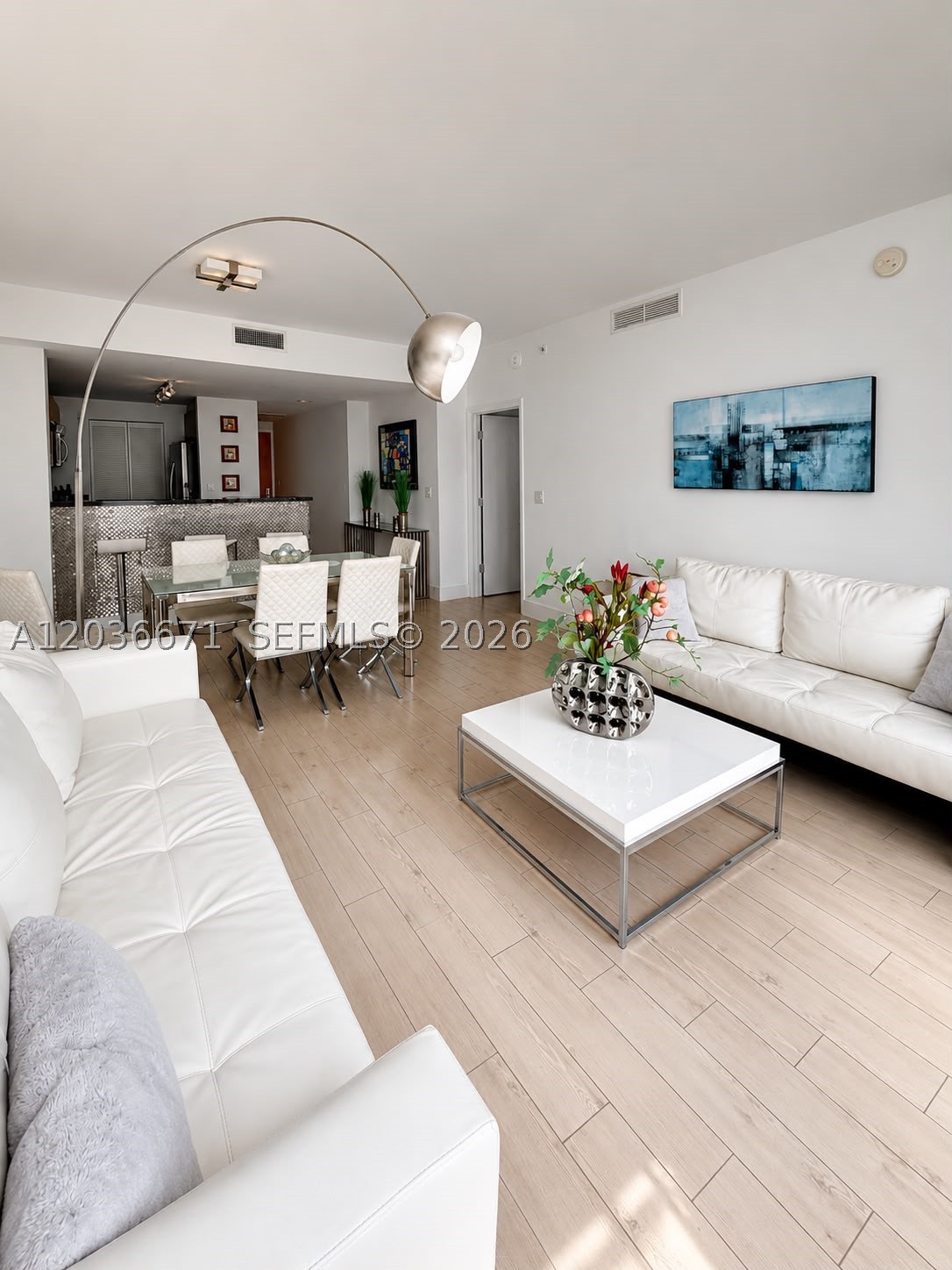 253 NE 2nd St 3004