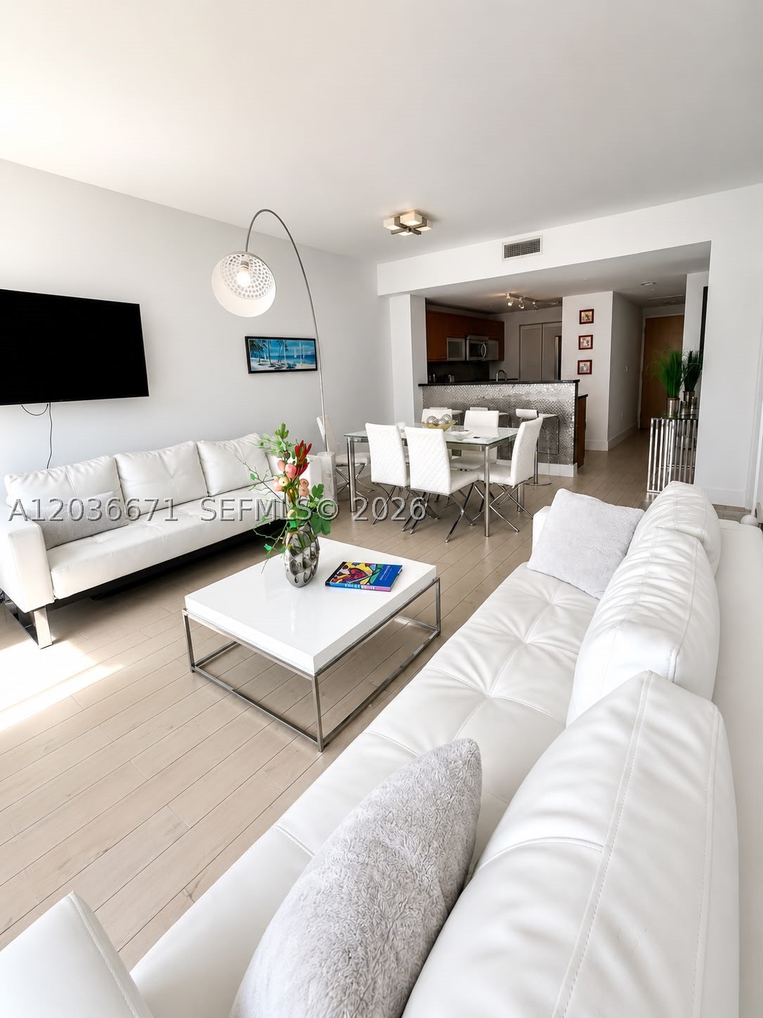 253 NE 2nd St 3004