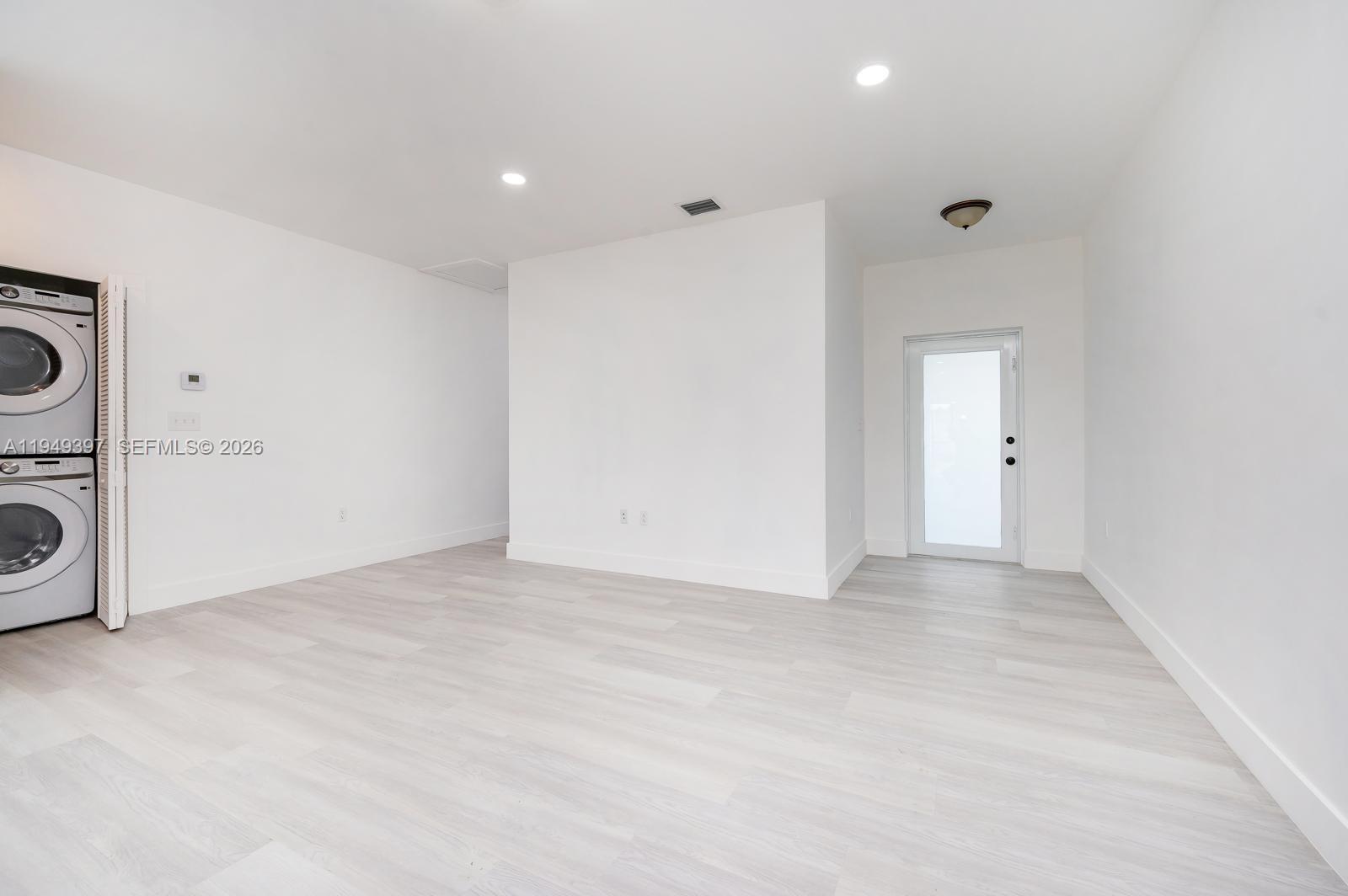 DIXIE PINES 2ND REV - Residential Income