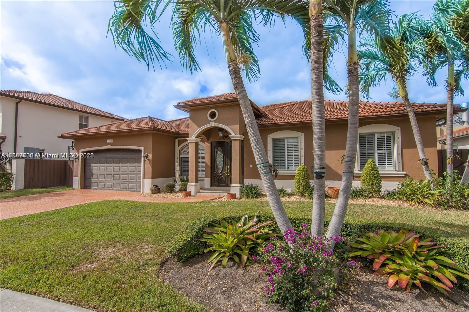 17616 NW 91st Ct, Hialeah, FL, 33018/$850,000 2 17616 NW 91st Ct