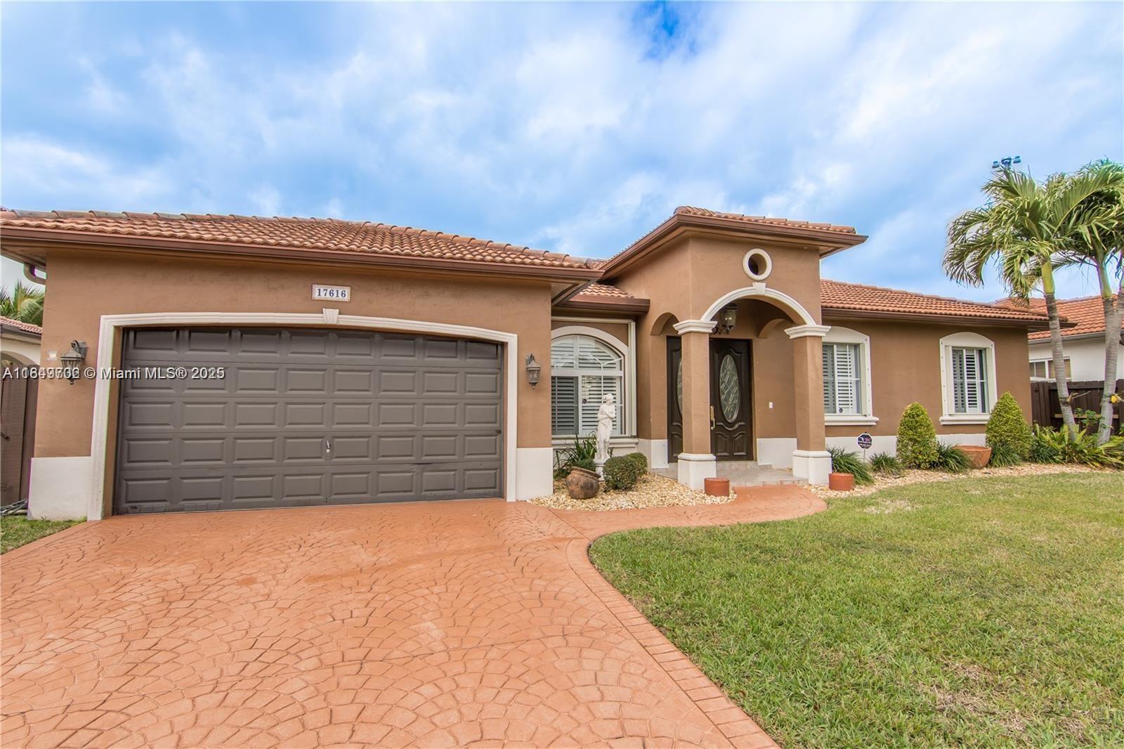 17616 NW 91st Ct, Hialeah, FL, 33018/$850,000 1 17616 NW 91st Ct