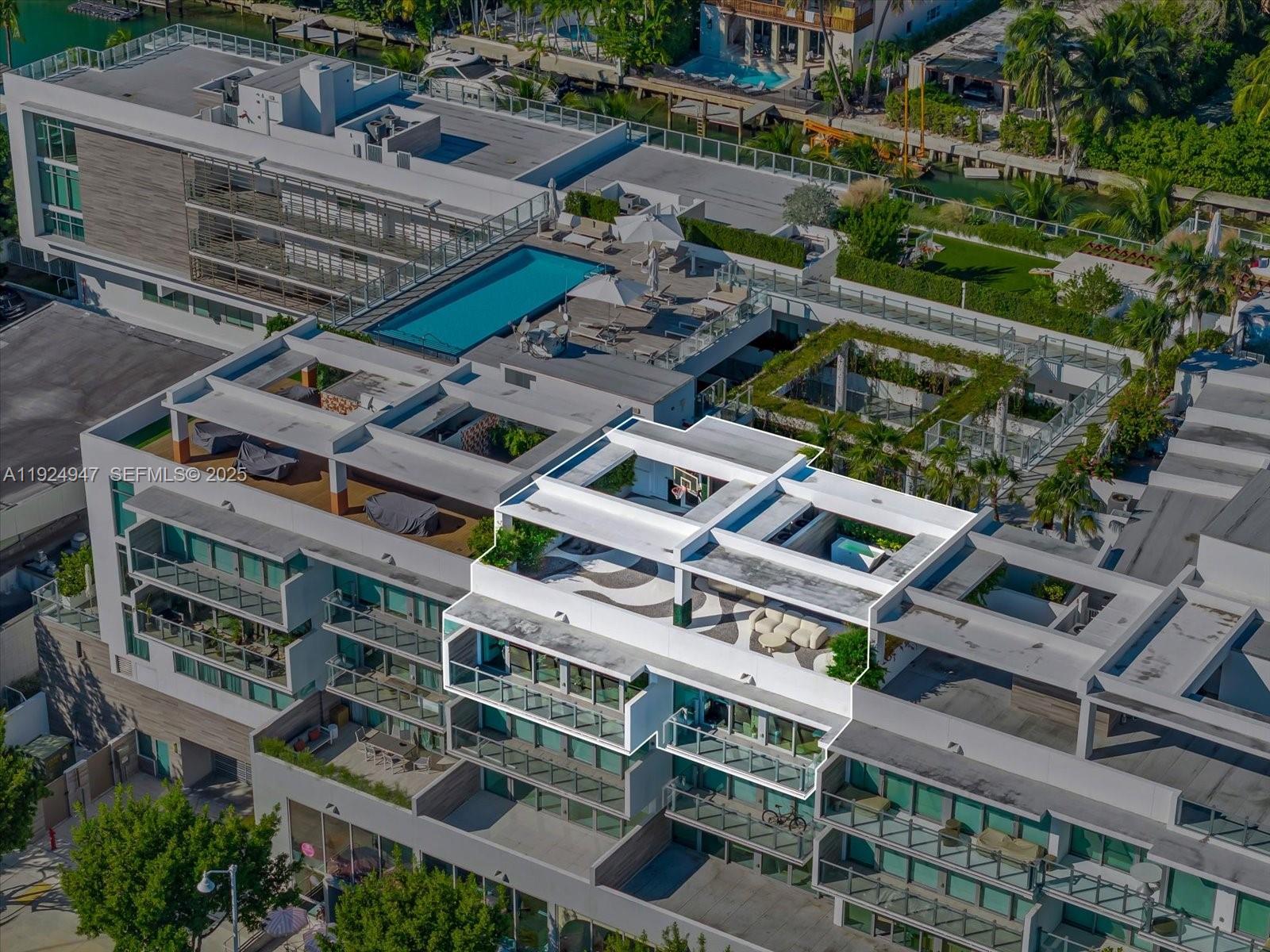 ISLAND VIEW ADDN - Residential