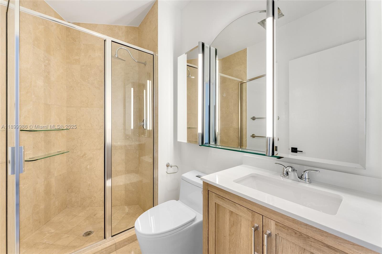 BRICKELL KEY - Residential