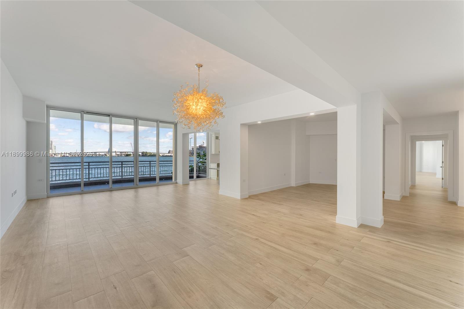 848 Brickell Key Dr 204, Miami, FL, 33131/$3,550,000 1 848 Brickell Key Dr 204
