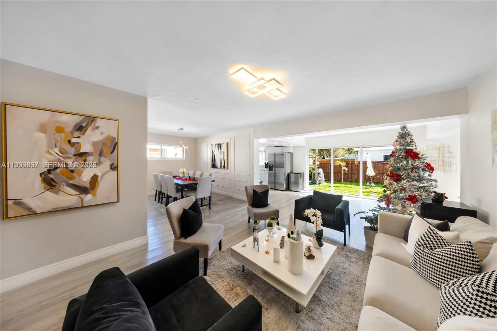 PARK ROAD MANOR - Residential