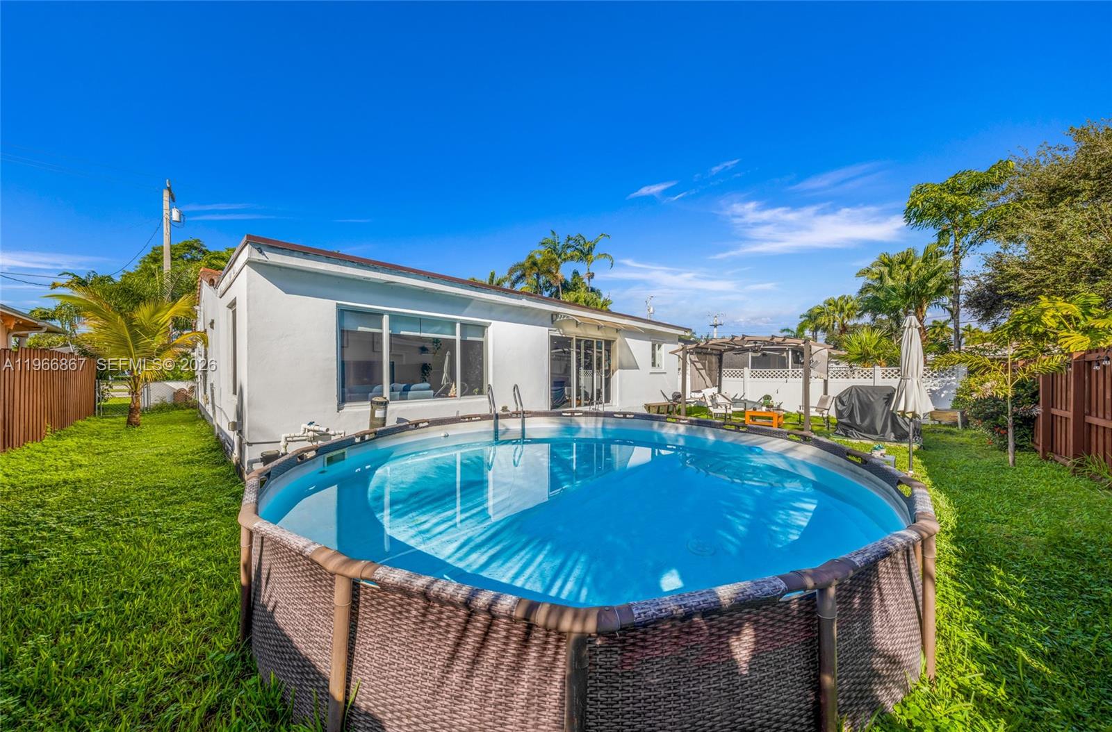 PARK ROAD MANOR - Residential