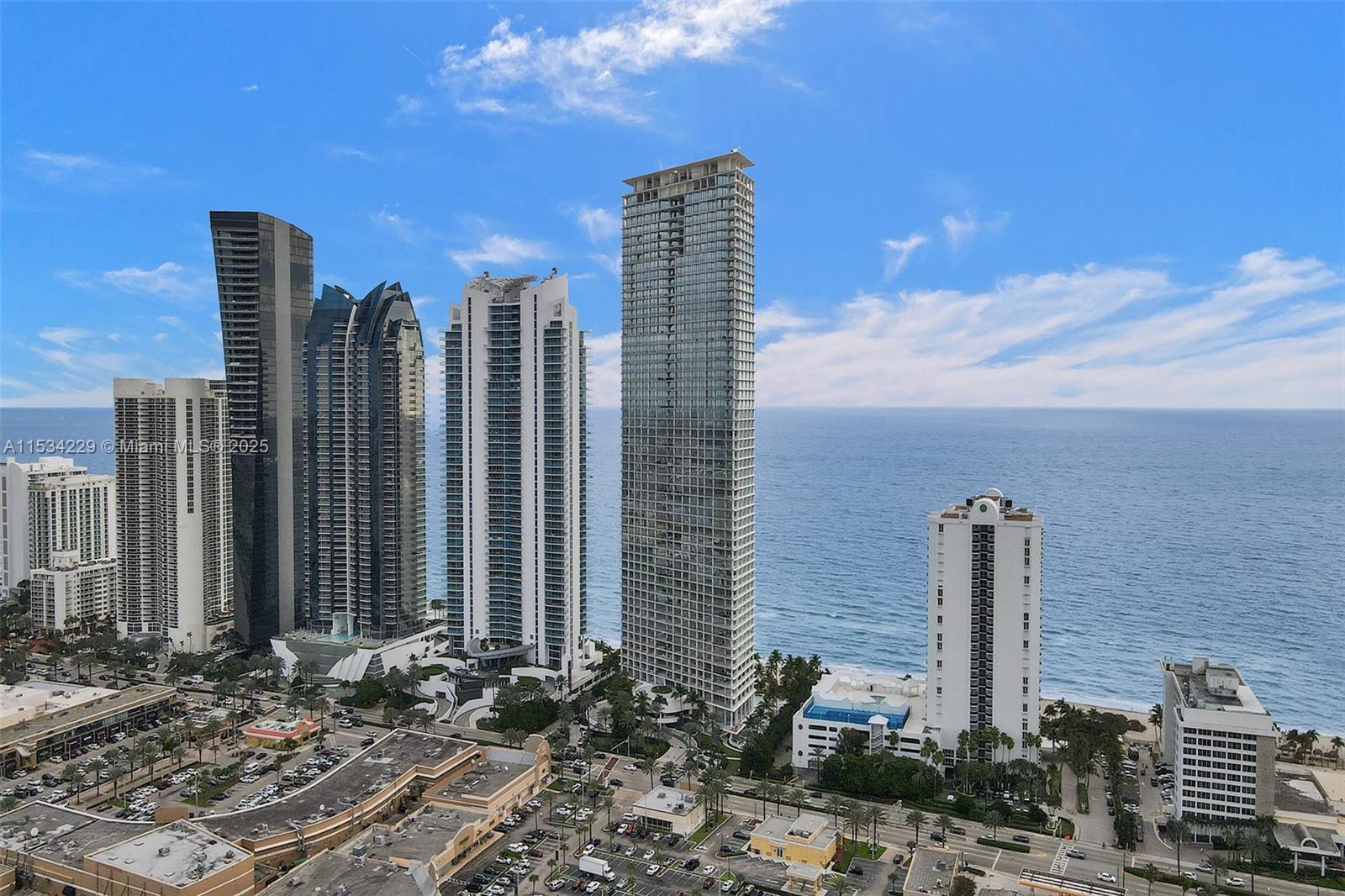 16901 Collins Ave 3905, Sunny Isles Beach, Miami-Dade County, Florida - 4 Bedrooms  
6 Bathrooms - 