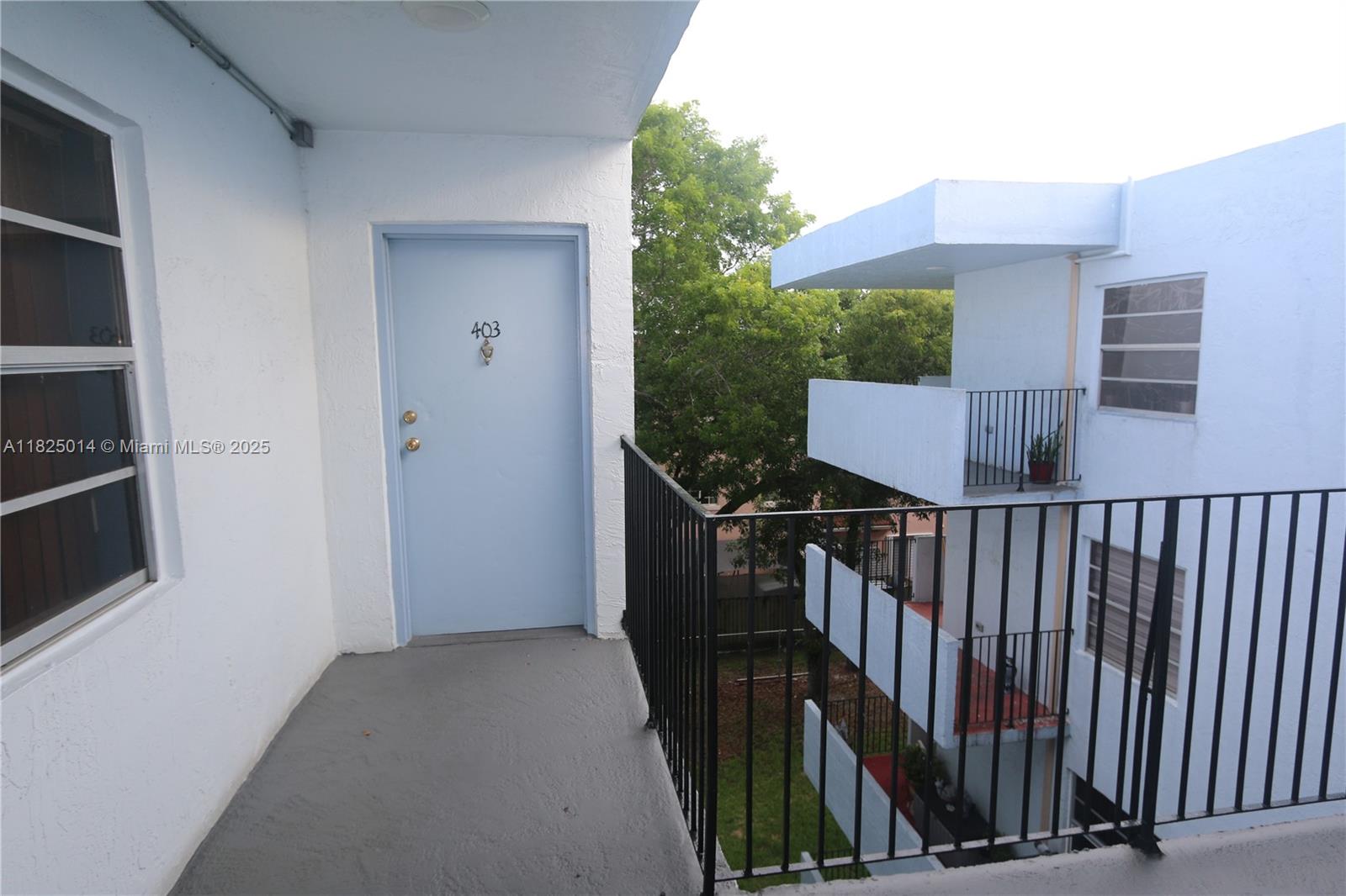 1221 SW 122nd Ave 403