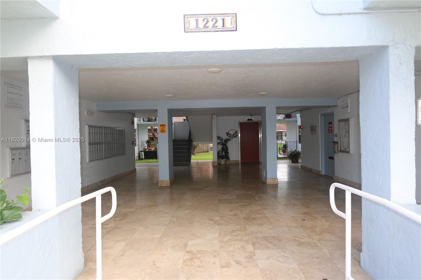 1221 SW 122nd Ave 403