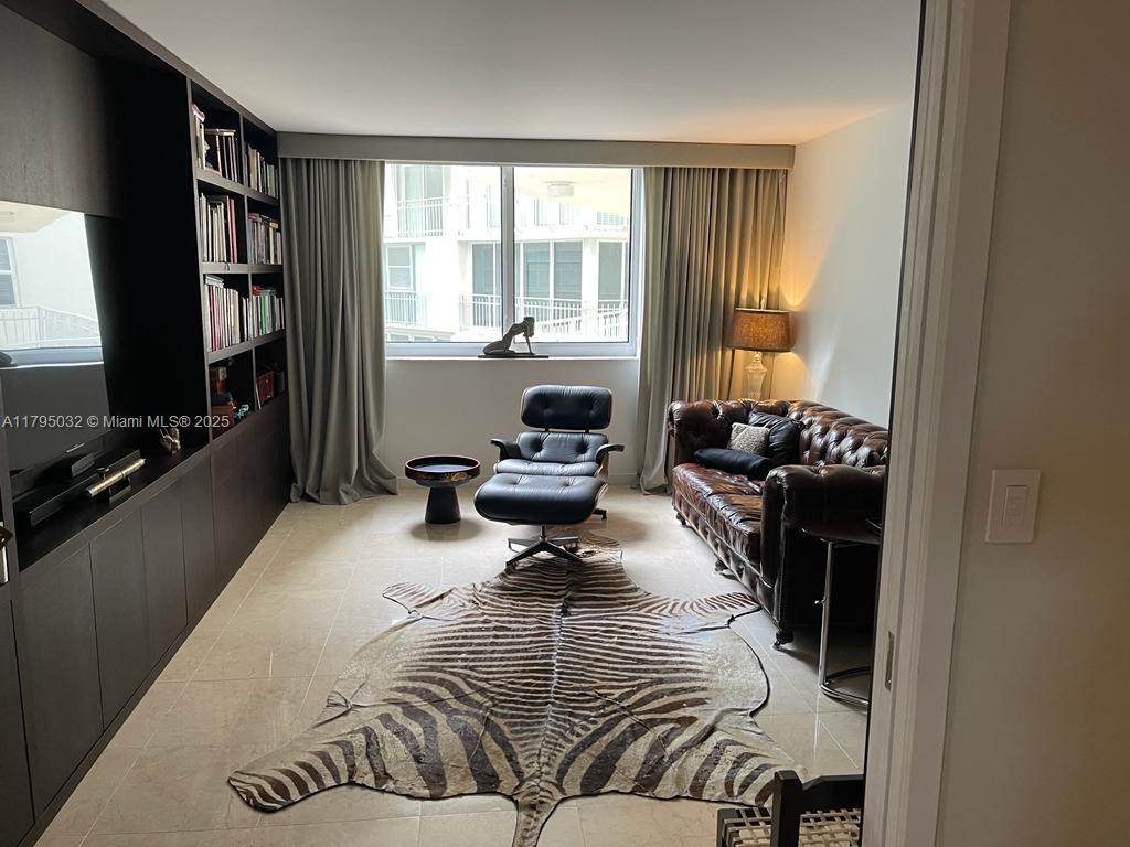 MAR-AZUL CONDO - Residential Lease