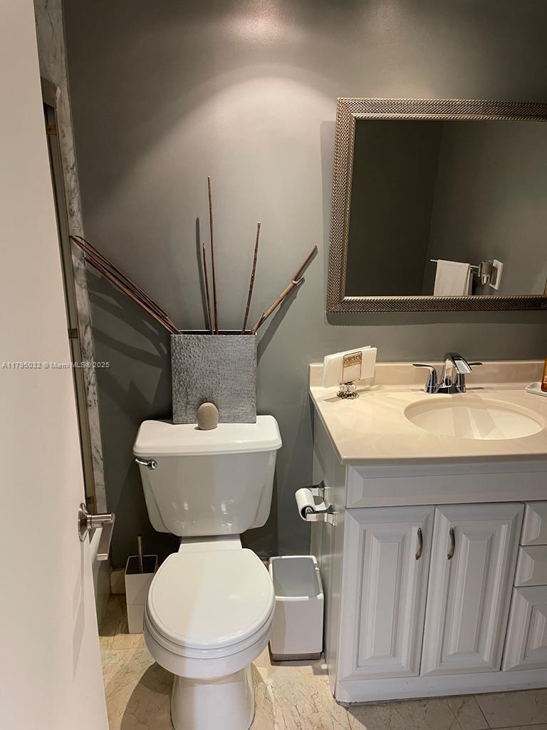 MAR-AZUL CONDO - Residential Lease