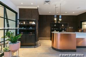 HYDE MIDTOWN - Residential Lease