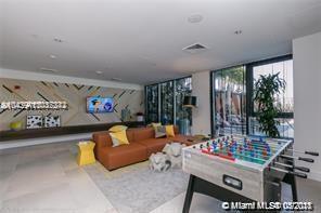 HYDE MIDTOWN - Residential Lease