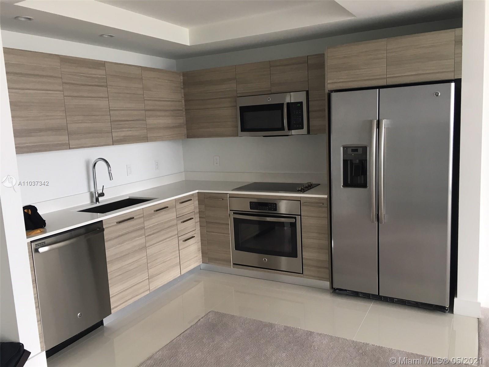 HYDE MIDTOWN - Residential Lease
