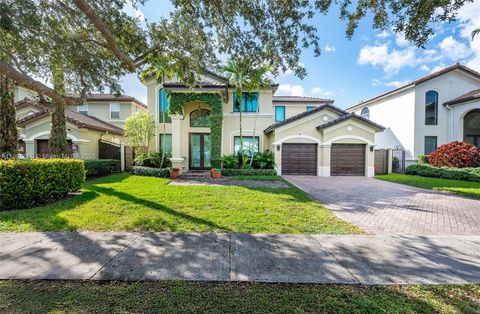 14862 SW 22nd Ter Miami FL 33185