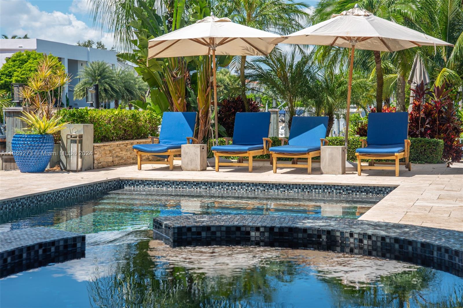 EASTERN SHORES 1ST ADDN - Residential