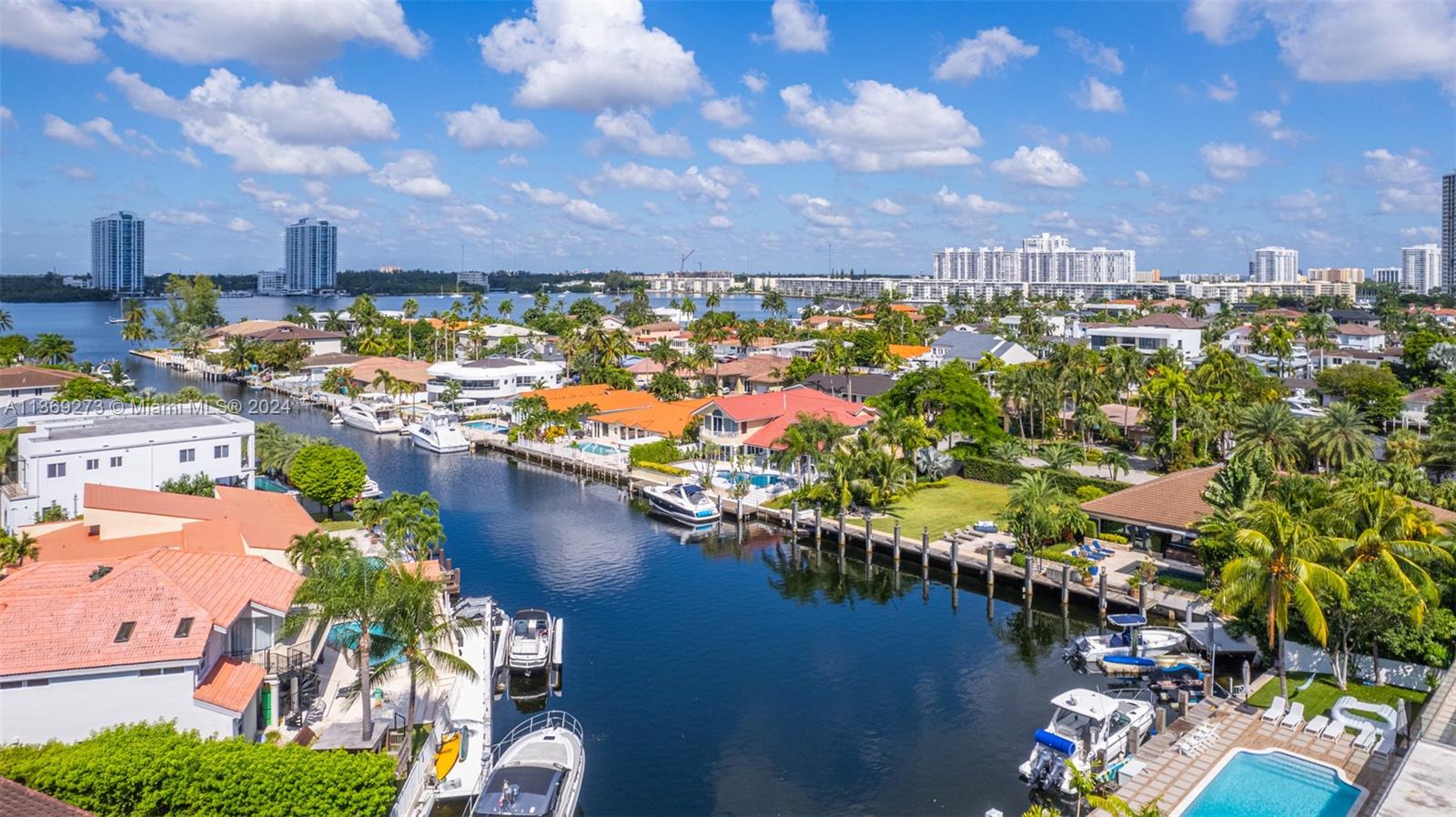 EASTERN SHORES 1ST ADDN - Residential