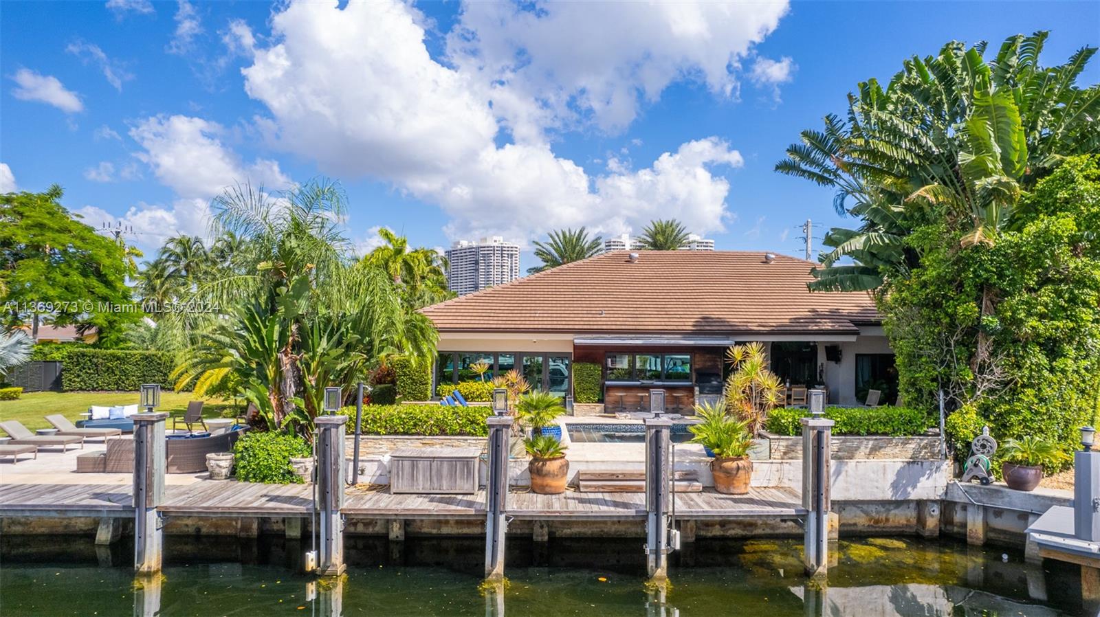 EASTERN SHORES 1ST ADDN - Residential