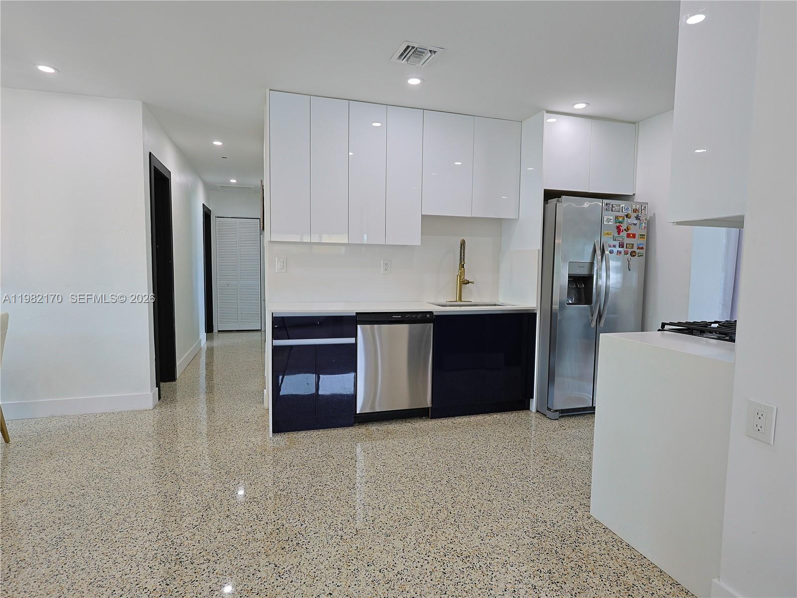 CUTLER RIDGE SEC 3 - Residential