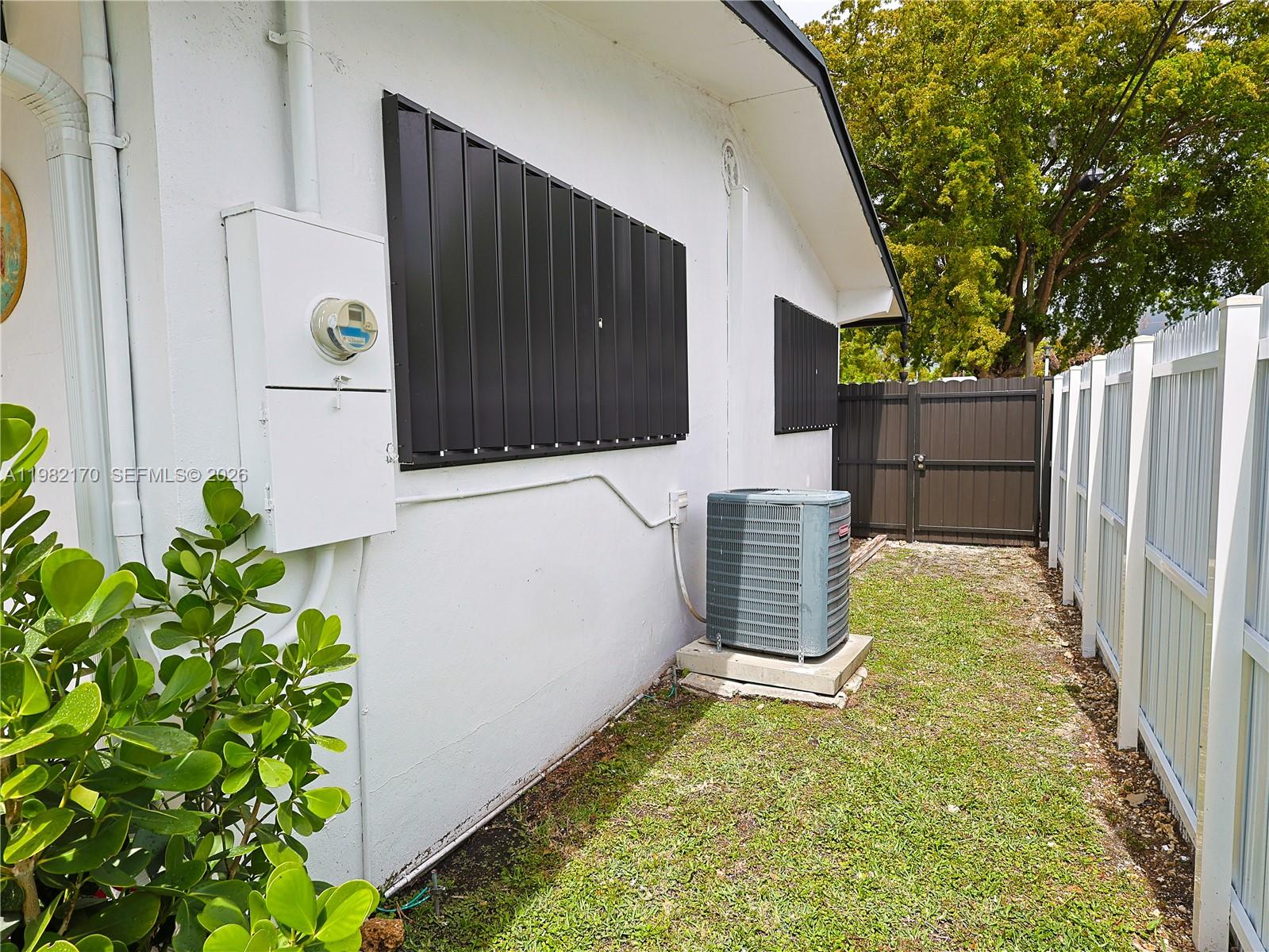 CUTLER RIDGE SEC 3 - Residential