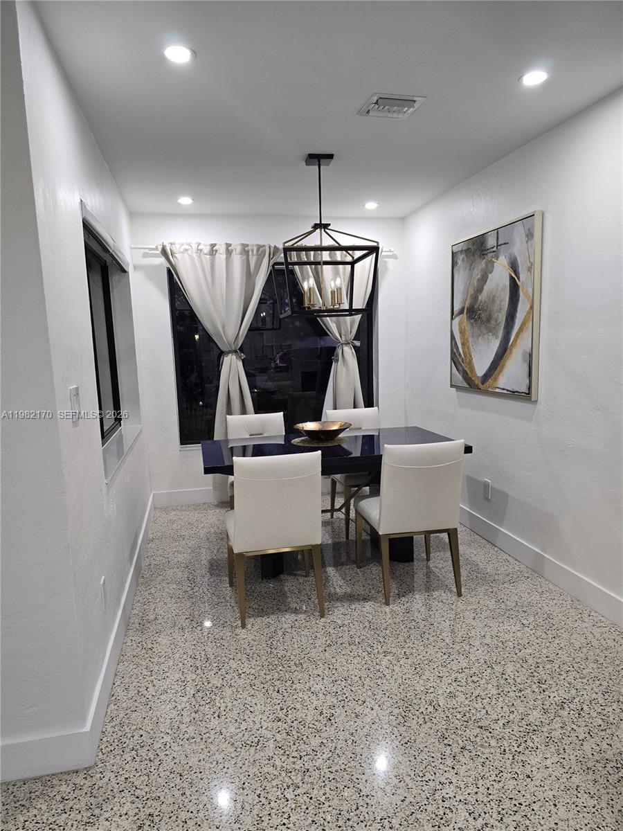 CUTLER RIDGE SEC 3 - Residential