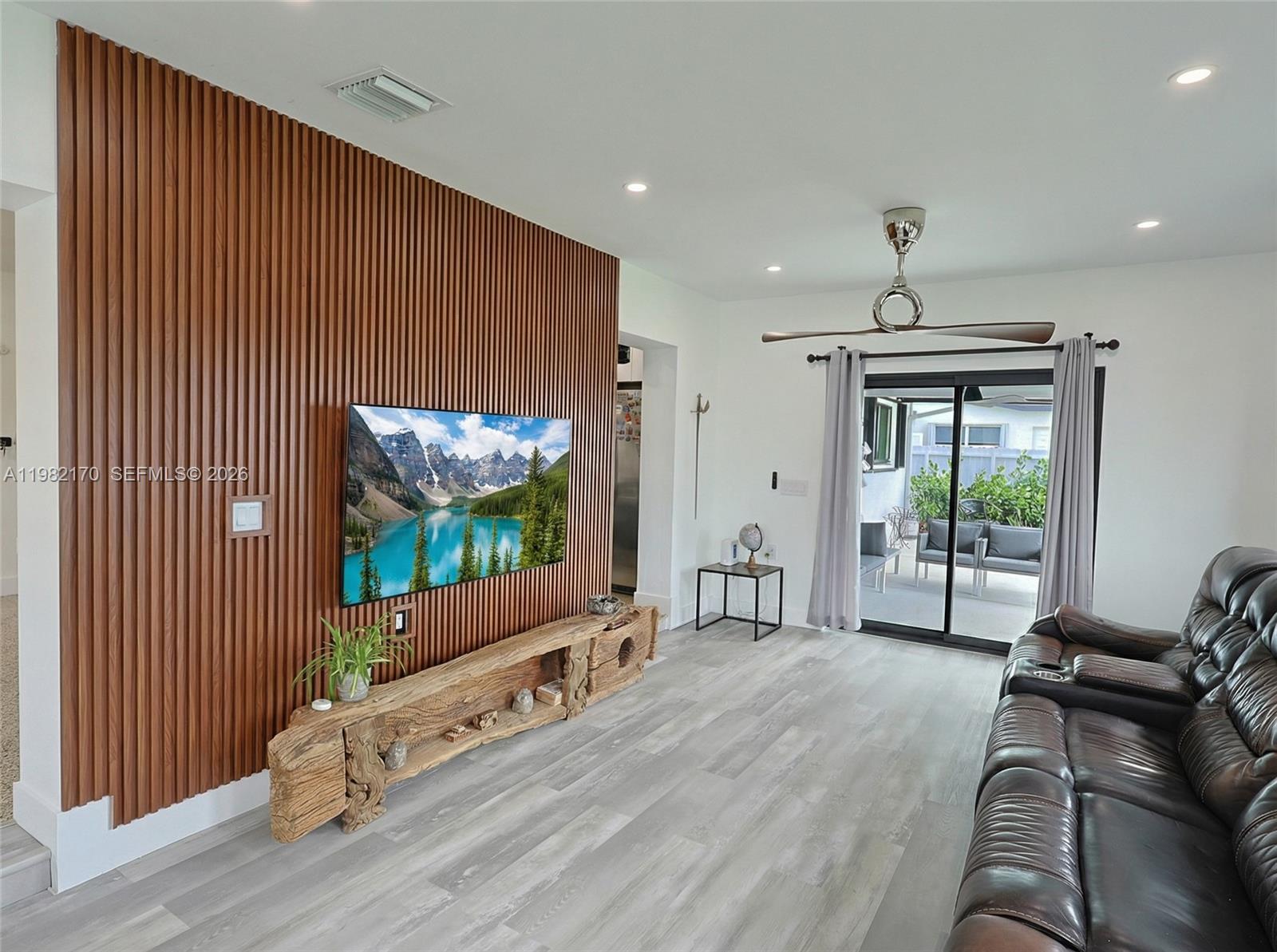 CUTLER RIDGE SEC 3 - Residential