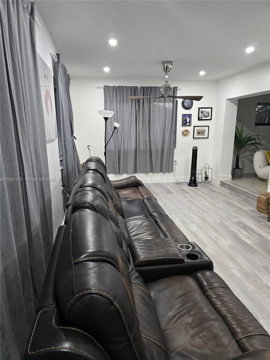 CUTLER RIDGE SEC 3 - Residential