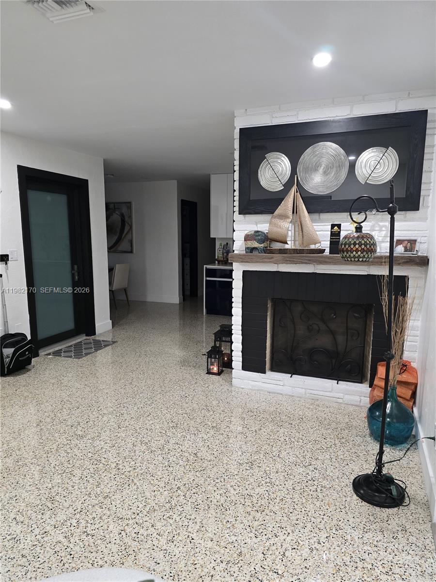 CUTLER RIDGE SEC 3 - Residential