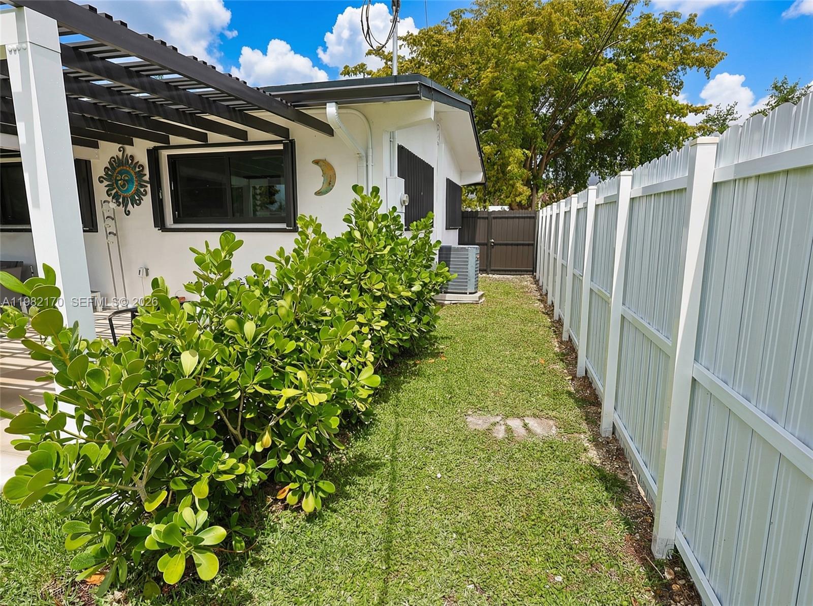 CUTLER RIDGE SEC 3 - Residential