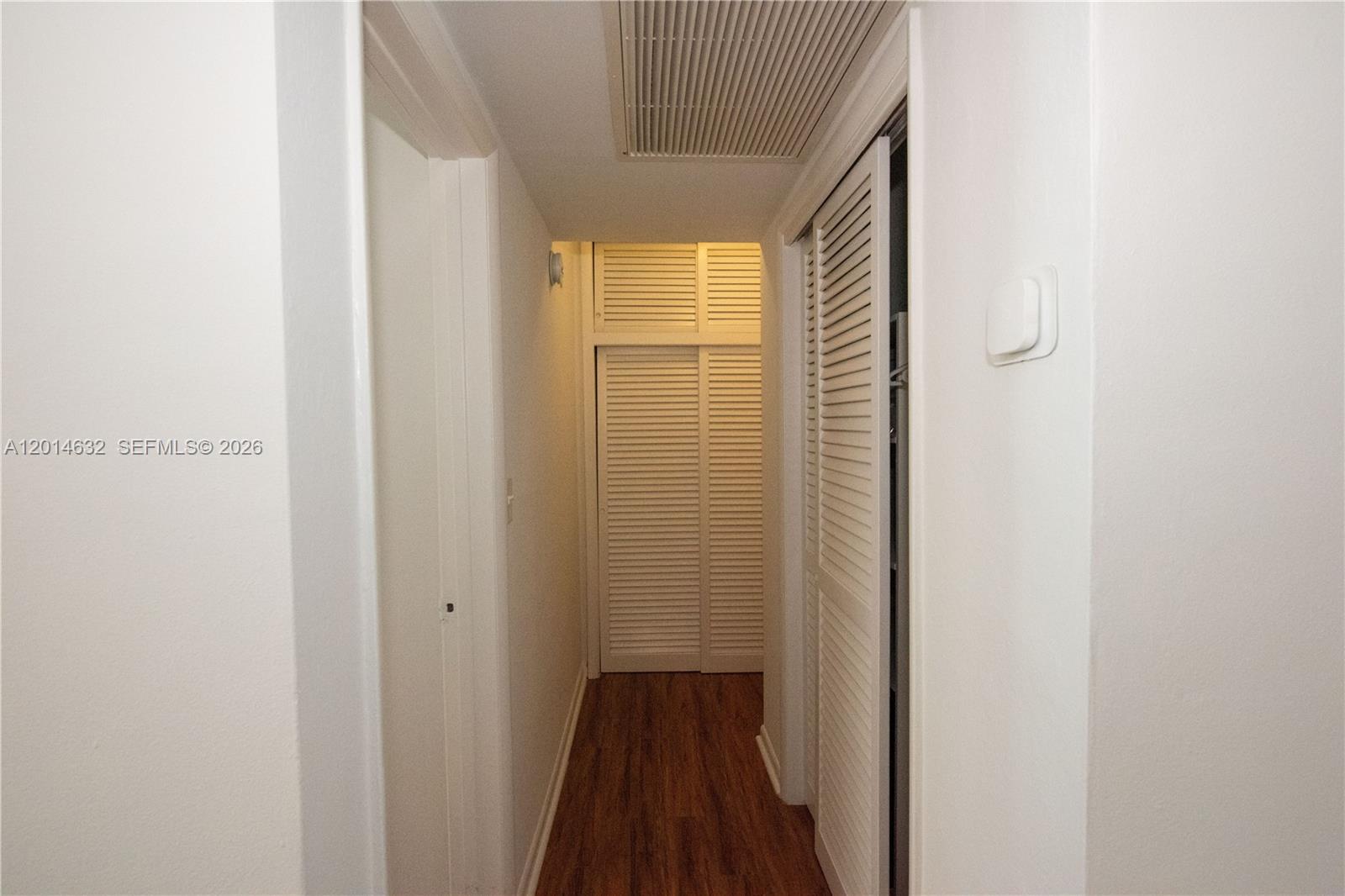 TOWER EAST INCORPORATED C - Residential Lease