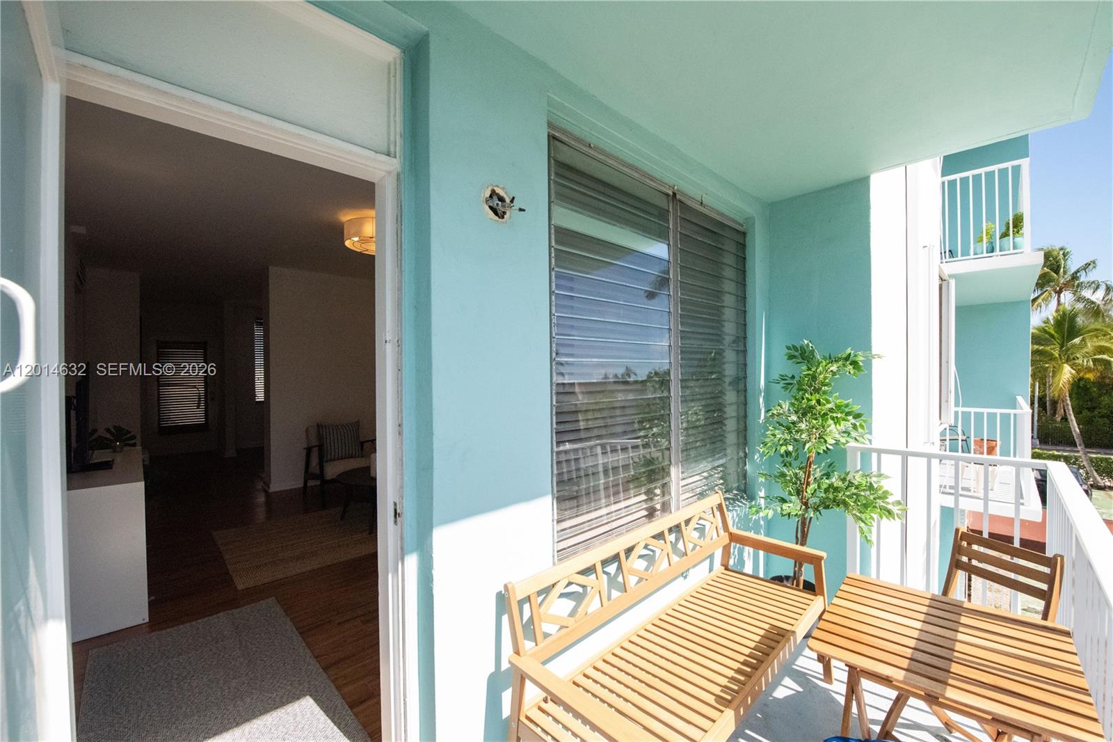TOWER EAST INCORPORATED C - Residential Lease