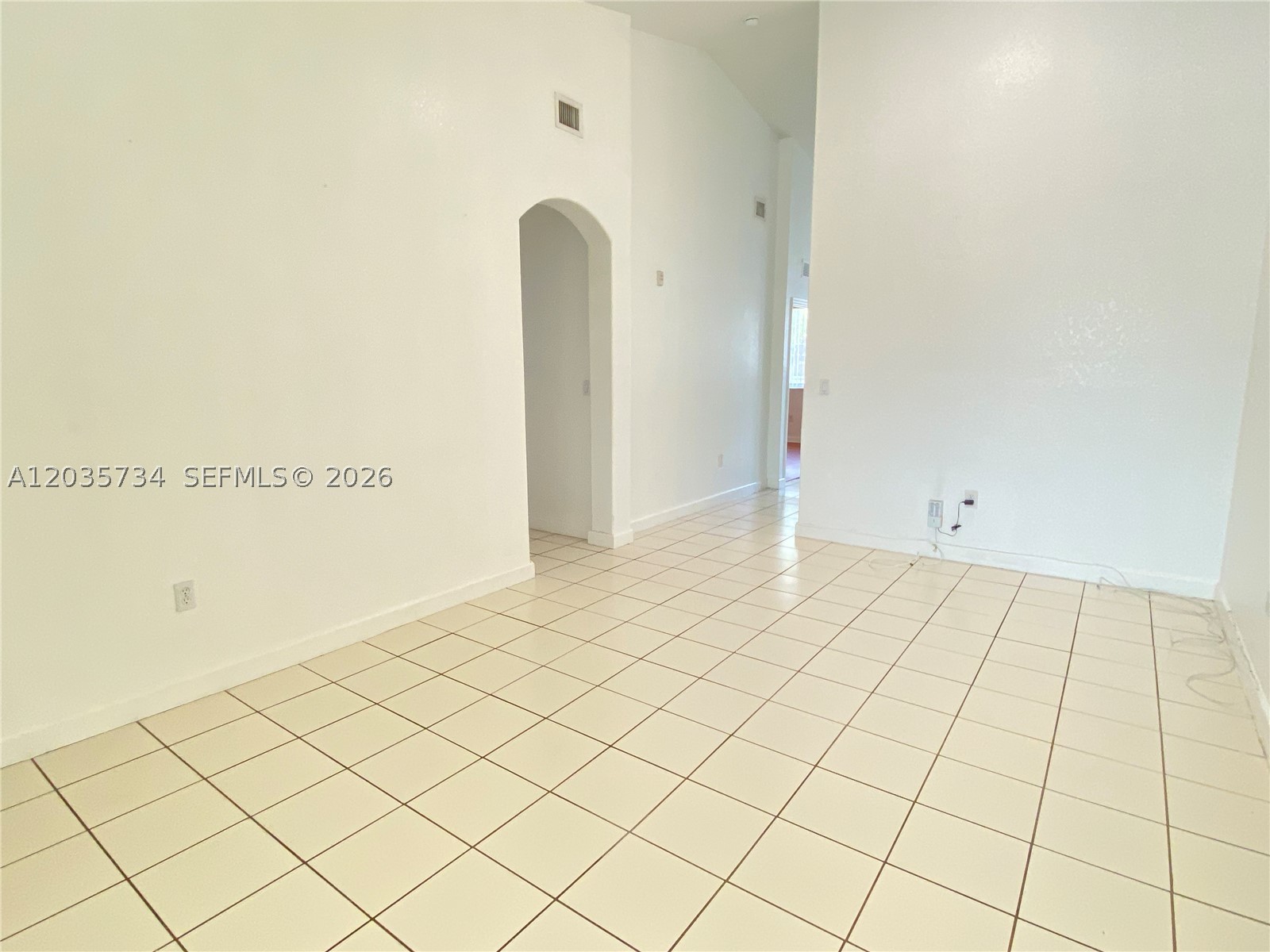 1658 SE 28th Ct 201