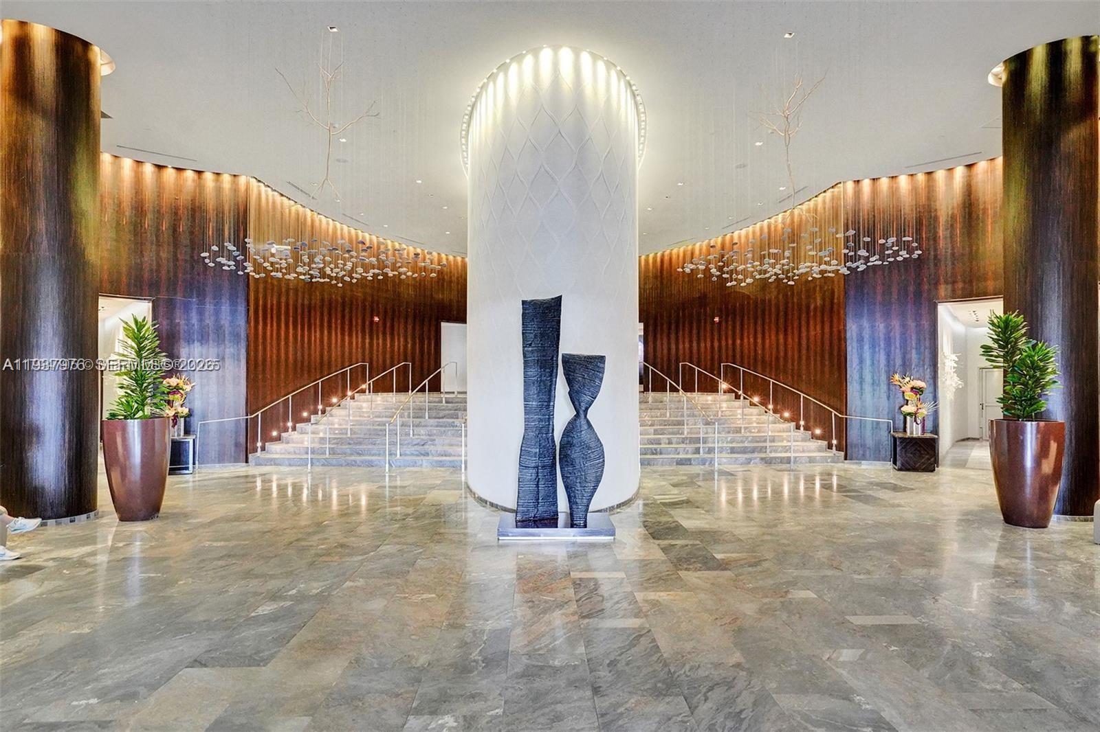 17201 Collins Ave 1704